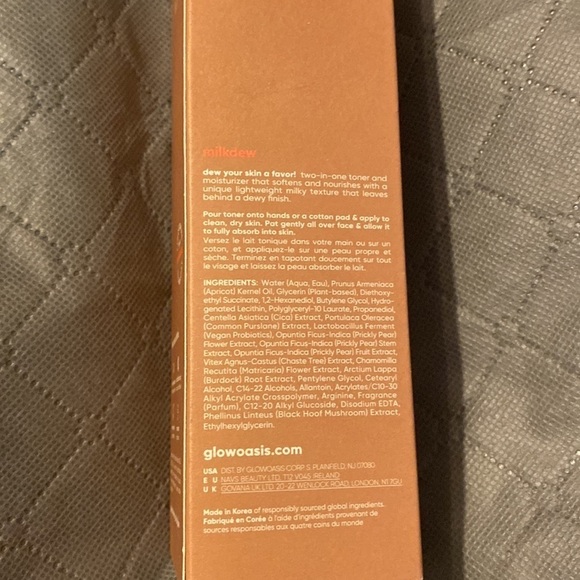 Glowoasis Milkdew pH balancing moisture milk toner - Picture 3 of 4